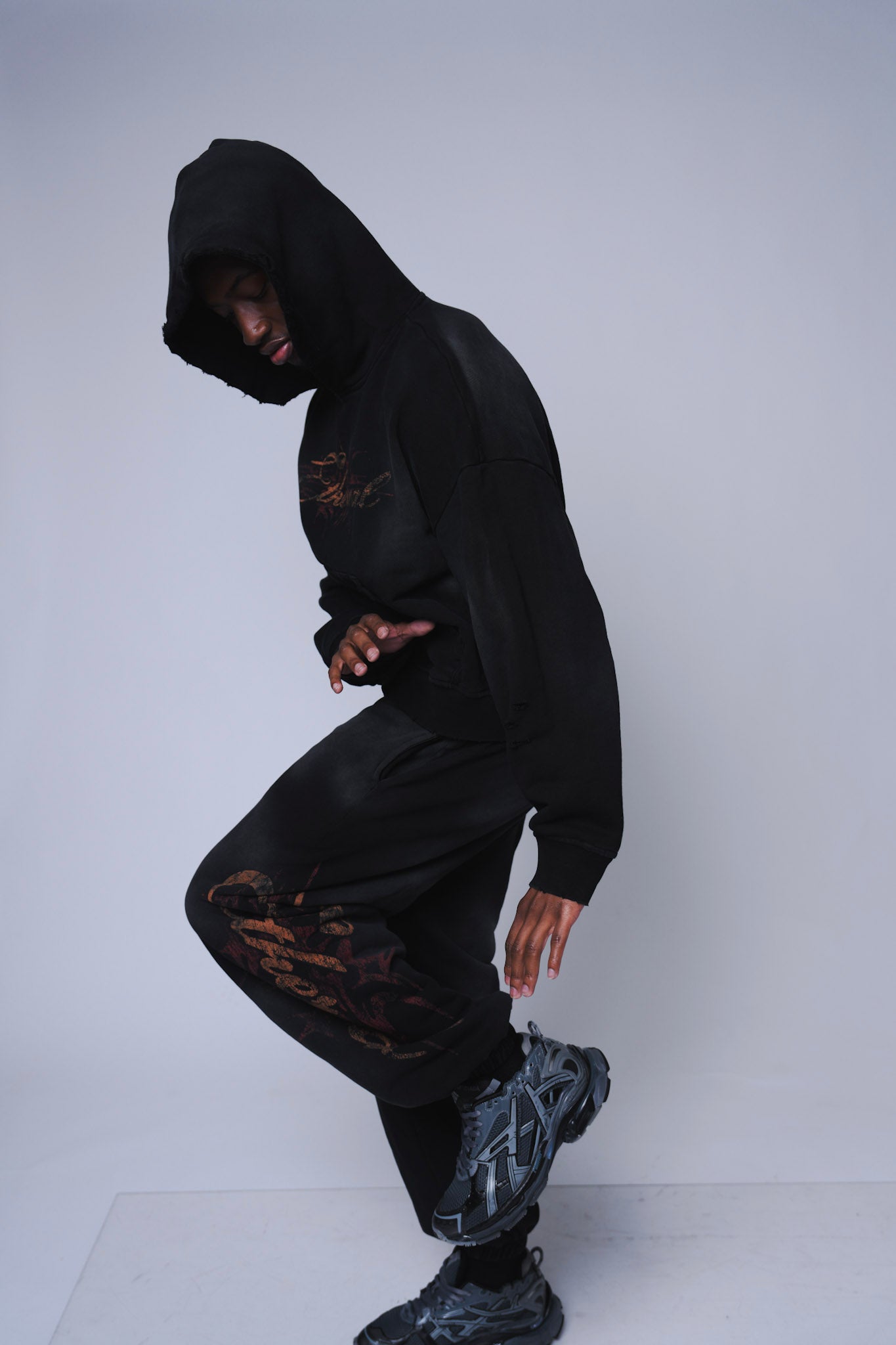 SWEATPANTS